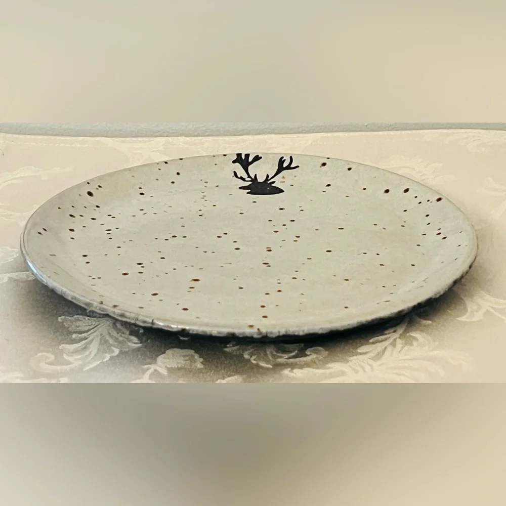 NWOB Pottery Barn Rustic Reindeer Terracotta Dinner Plates S/4 Christmas Holiday - Picture 10 of 16